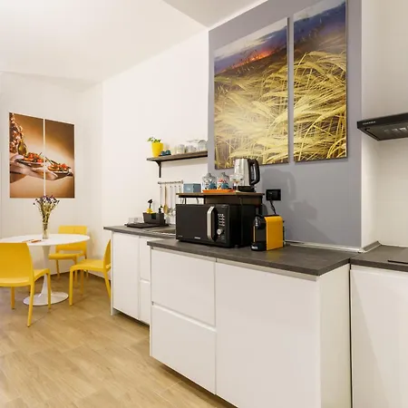 アパート Just Here - Nina バーリ